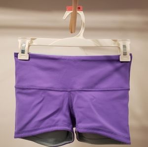 Lululemon booty shorts